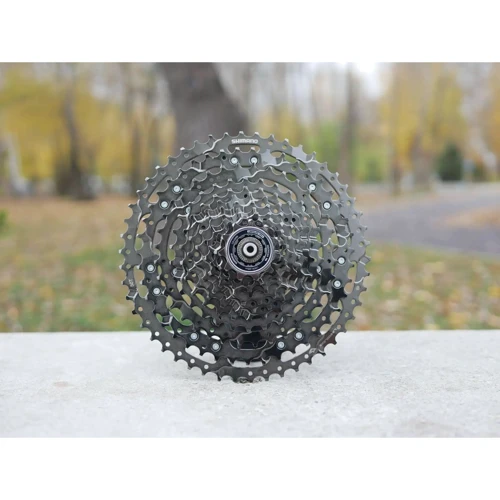 Кассета Shimano CS-LG400-11 CUES, 11-50, 11-звезд. (ECSLG40011150): Диапазон зубьев 11-50T