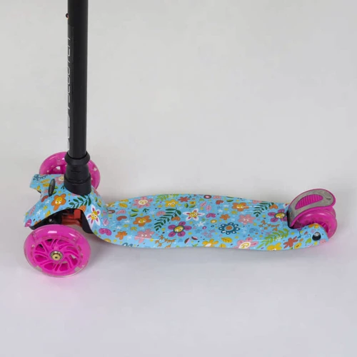 Самокат дитячий пластмасовий з алюмінієвої трубкою керма + 4 колеса Pink / Blue (78791): Максимальне допустиме навантаження, кг 30