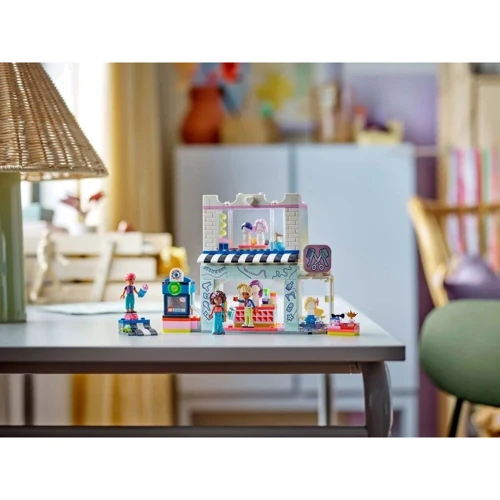 Конструктор LEGO Friends Парикмахерская и магазин аксессуаров 347 деталей (42662) фото 12