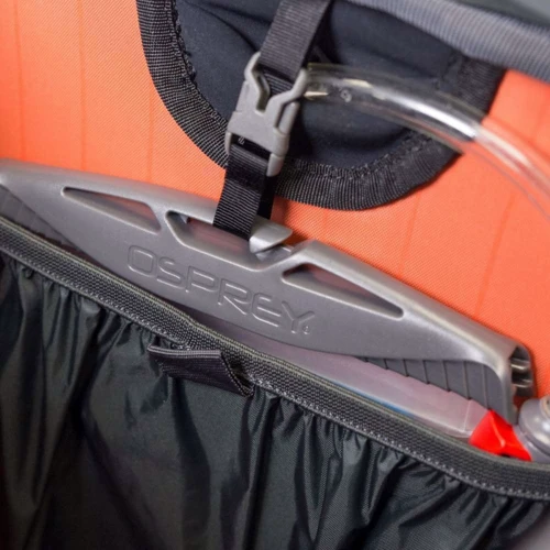 Рюкзак Osprey Exos 38 Blaze Black - SM (009.1746): Цвет черный