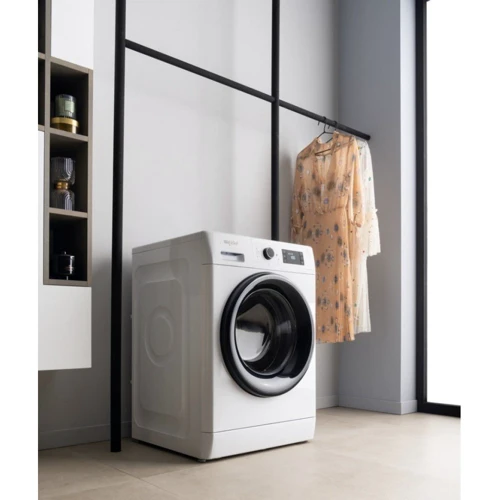 Стиральная машина Whirlpool FWG 81484 BV EE: Тип машины Автомат