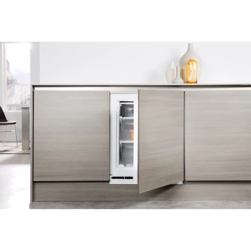 Встраиваемая морозильная камера  Whirlpool AFB 8281/A+: Тип Встраиваемая морозильная камера
