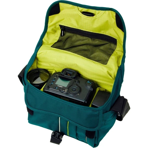 Crumpler Jackpack 4000 petrol / green yellow (JP4000-003): Габариты Внешний размер (ДхВхШ см): 30x20.5x12.5; Внутренний размер (ДхВхШ см): 24x16.8x11; Вес (г): 549
