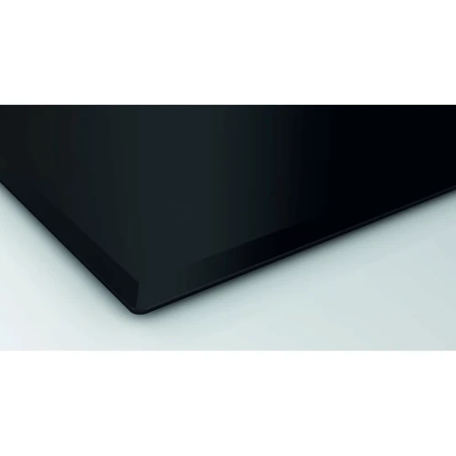 Варочная поверхность электрическая Bosch PVW851FB5E: Расположение панели Спереди посередине