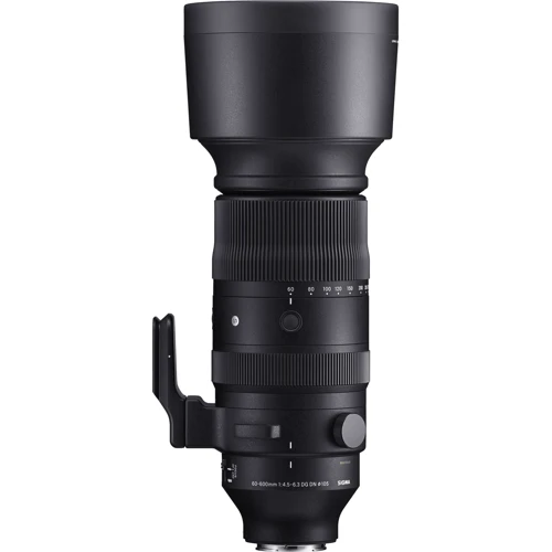 Об'єктив для фотоапарата Sigma 60-600mm F4.5-6.3 DG DN OS (Sony-E): Діафрагма при мін./макс. фокусній відстані F4.50 - F6.30