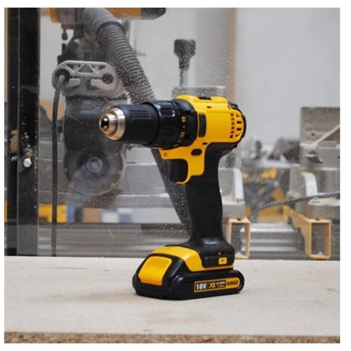 Шуруповерт аккумуляторный DeWalt DCD780C2: Количество скоростей работы 2