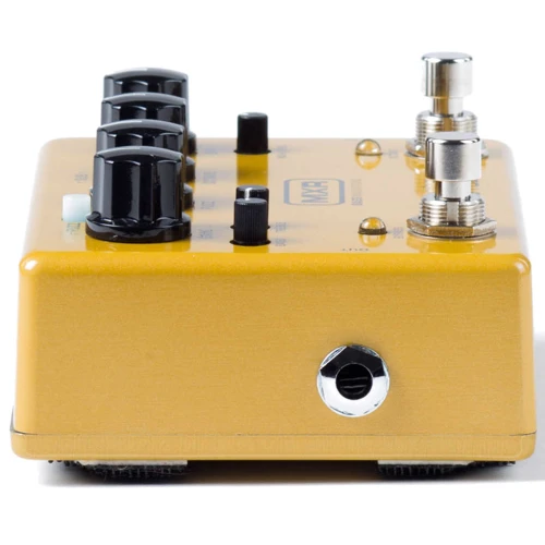 Педаль гитарных эффектов Педаль эффектов DUNLOP M287 MXR SUB OCTAVE BASS FUZZ: Тип эффекта Фузз
