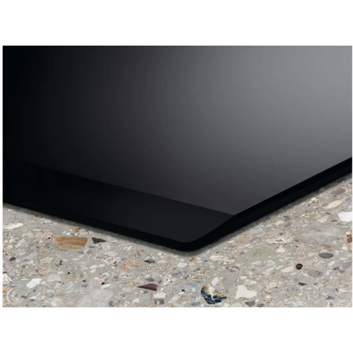 Варочная поверхность электрическая Electrolux IPES6452KF: Количество конфорок 4