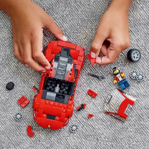Конструктор LEGO Speed Champions Ferrari F8 Tributo (76895): Рекомендуемый возраст от 7 до 16 лет
