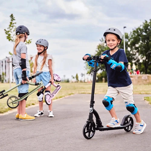 Самокат Babytiger Spido Black (00-00305175): Конструкция рамы цельная