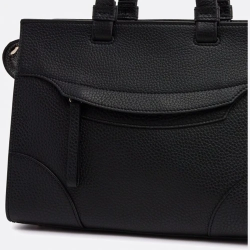 Жіноча сумка тоут Furla Meraviglia M Tote чорна (WB00342-BX0041-O6000): Фактура Зерниста, матова