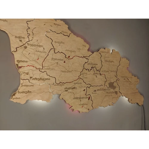 Карта Грузії (Сакартвело) грузинською мовою з фанери настінний декор з LED підсвічуванням Nevet червоно-білий 100х60 см (0001215) фото 2