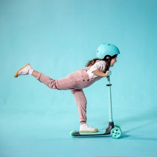 Самокат YVolution YGlider KIWI Синий Y101257: Тип тормоза ножной