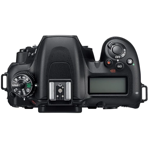 Nikon D7500 kit (18-200mm) VR: Размер дисплея 3.2"