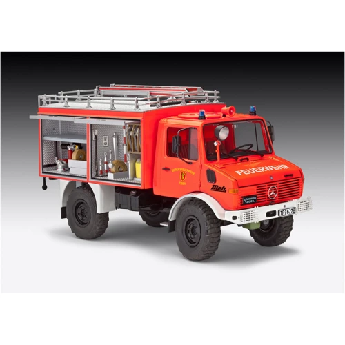 Сборная модель-копия Revell Пожарная машина Unimog U1300L TLF 8/18 уровень 5 масштаб 1:24 (RVL-07512) фото 9