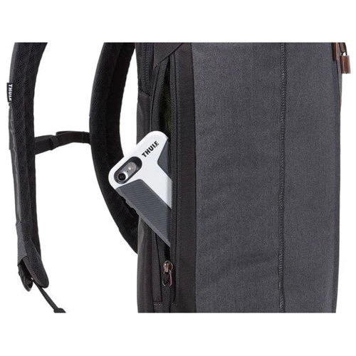 Thule Vea Backpack 21L Black (TVIH116K) for MacBook Pro 15-16": Матеріал нейлон