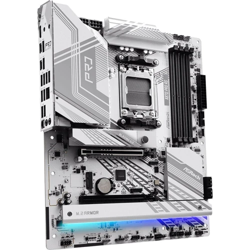 ASRock X870 PRO RS UA: Разъемы на задней панели USB Type-C, HDMI, USB 2.0, USB 3.2 Gen 1