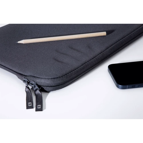 MW Horizon Sleeve Case Blackened Pearl (MW-410126) for MacBook Pro 16" M1: Материал EVA (прессованный полимер пенного типа)