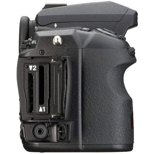 Pentax K-3 kit (DA 18-55mm WR): Кількість мегапікселів 23.35