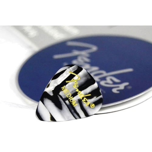 Медиатор Медиатор Fender 351 Shape Premium Picks Zebra Medium: Форма медиатора Standard