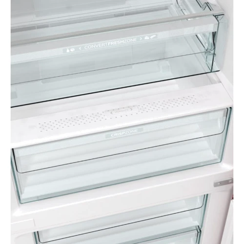 Холодильник Gorenje ONRK619DC: Управление электронное