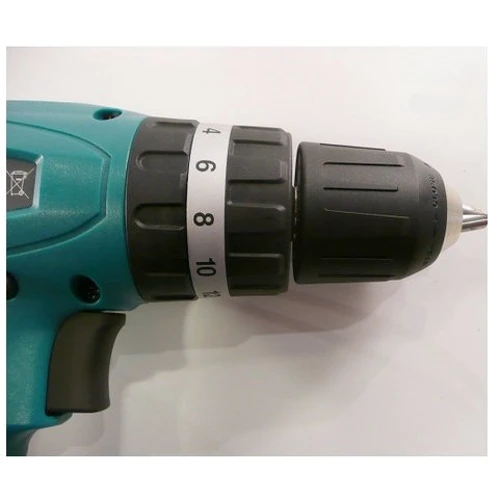 Шуруповерт аккумуляторный Makita 8281DWAE: Тип патрона быстрозажимной