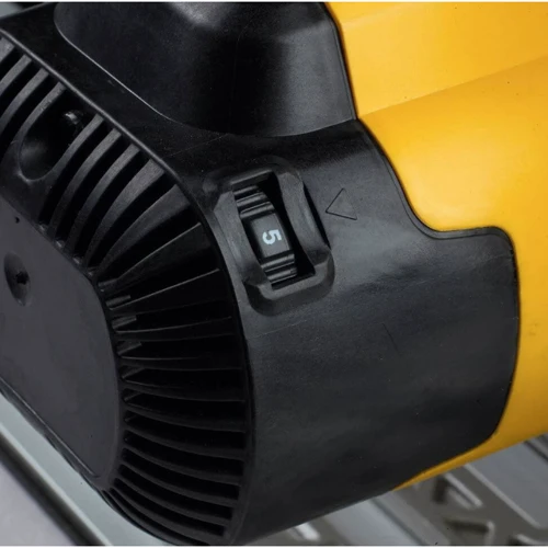 Монтажна пилка DeWALT DWS520KT