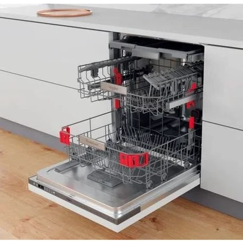 Встраиваемая посудомоечная машина Whirlpool WIO 3O540 PELG: Вместимость (комплектов) 14