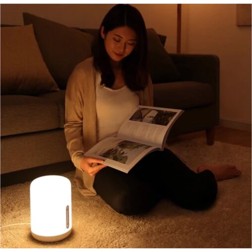 Умная настольная лампа Xiaomi Mi Bedside Lamp 2 White: Стиль Современный