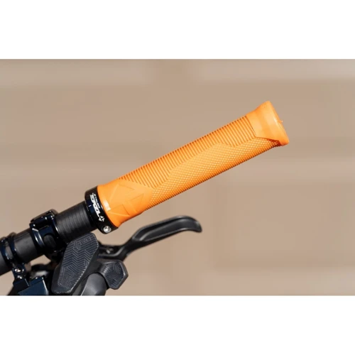 Грипсы Lizard Skins CHARGER EVO 136мм, с одним замком, Blaze Orange (GRI-87-64)