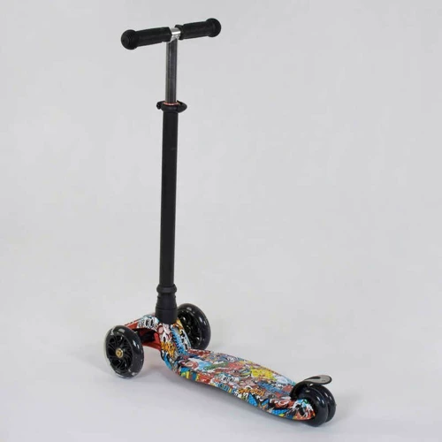 Самокат MAXI "Best Scooter" 4 колеса PU, світло, трубка керма алюмінієва Black / Multicolored (74477): Тип гальма ножний
