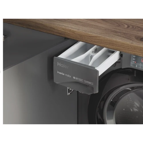 Вбудовувана пральна машина Haier HWQ90B416FWBRS: Завантаження білизни, кг 9