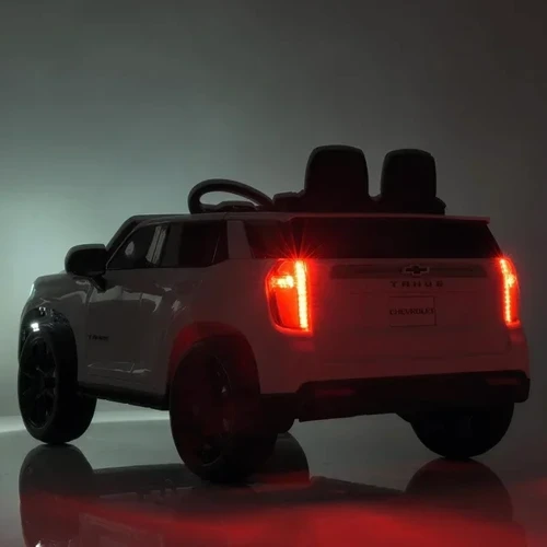 Дитячий електромобіль Bambi Racer Chevrolet Tahoe білий (M 4958EBLR-1) фото 10