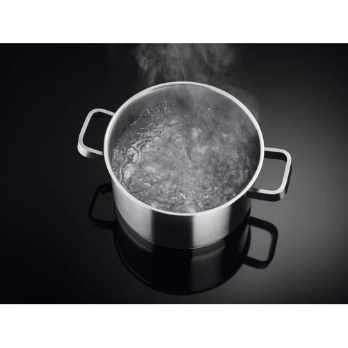 Варочная поверхность электрическая Electrolux EHH96240IK: Индукционных конфорок 4