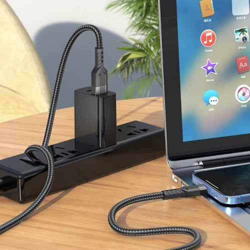 Кабель Hoco Cable USB Cable to Lightning U110 2.4A 1.2m Black: Длина 1.2 м