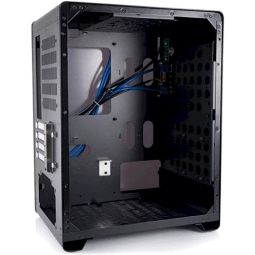 Корпус Modecom ALFA M1 BLACK (AM-ALM1-10-0000000-0002): Форм-фактор материнської плати MicroATX/Mini-ITX