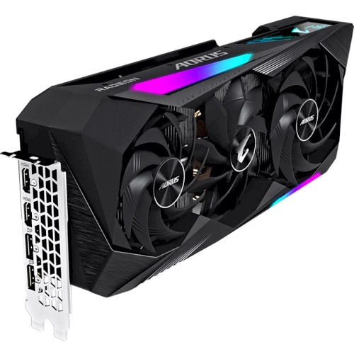 Відеокарта GIGABYTE AORUS Radeon RX 6800 XT MASTER 16G (GV-R68XTAORUS M-16GD): інтерфейс PCI Express 4.0 x16