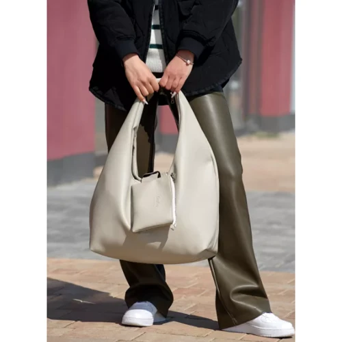 Женская сумка хобо Sambag HOBO L серый шёлк (53300030): Застежка Молния