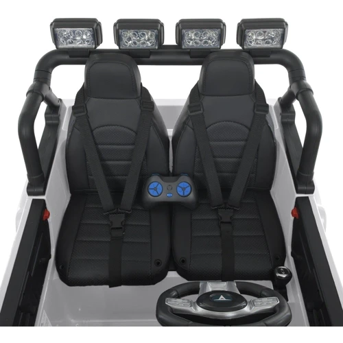 Джип Bambi Racer (M 4968EBLR-1(24V): Материал корпуса пластик