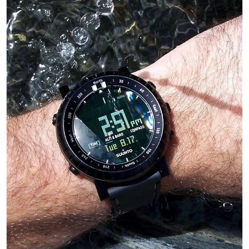 Смарт-часы Suunto Core ALL BLACK (SS014279010): Карты памяти нет