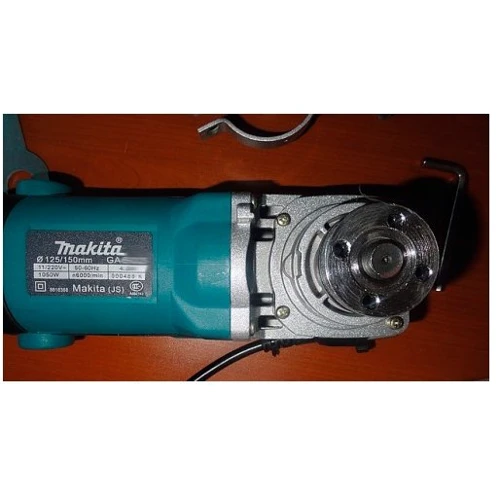 Шліфмашина кутова (болгарка) Makita GA6021: Споживана потужність 1450 Вт