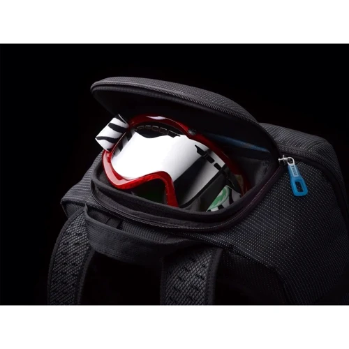Сумка дорожная Thule Crossover 56L Rolling Duffel - Stratus (3201093): Выдвижная ручка Есть