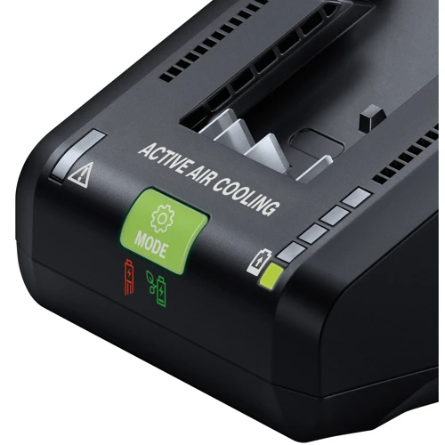 Швидкий зарядний пристрій Bosch GAL 18V-160 16 А (1600A02T5G): Напруга акумулятора, В 18