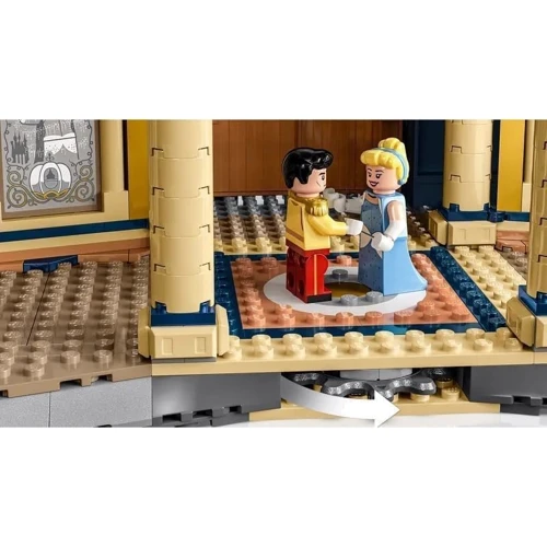 Конструктор LEGO Disney Schloss Дісневський замок (43222): Кількість деталей, шт. 4837
