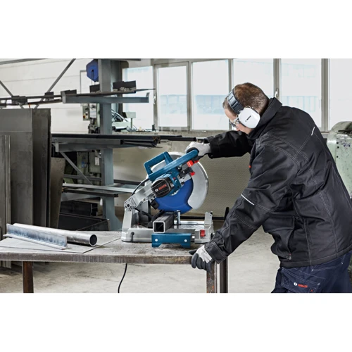 Пила відрізна Bosch GCD 12 JL (0601B28000): Конструкція настільна