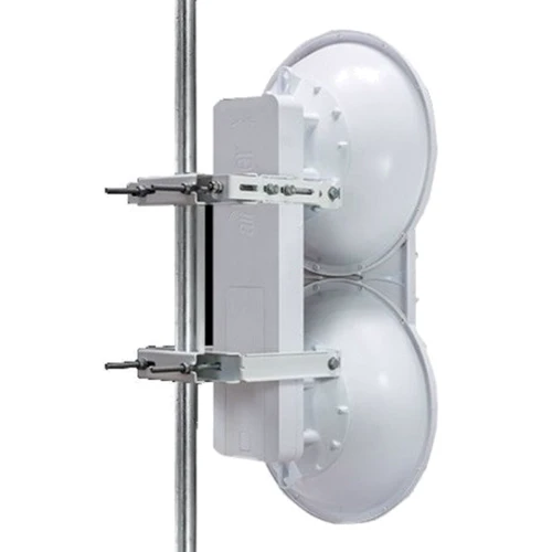 Точка доступу Wi-Fi Ubiquiti AirFiber 5U (AF-5U): Інтерфейс підключення (WAN-порт) 1x10/100/1000 Ethernet