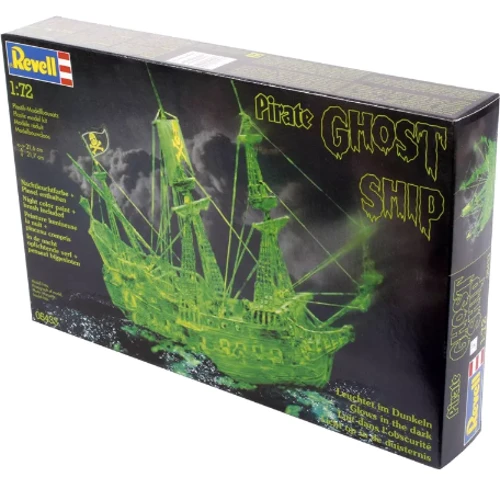 Модель Revell Пиратское судно-призрак Ghost ship with night colour 1:72 (5433)