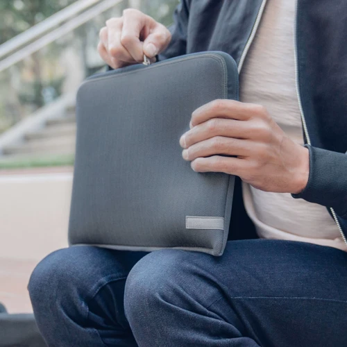 Moshi Pluma Designer Laptop Sleeve Denim Blue (99MO104534) for MacBook Pro 13 ": Тип чохла чохол-папка