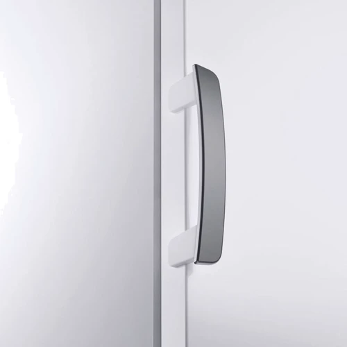 Морозильная камера Hotpoint-Ariston HFZ 6175 W: Исполнение Отдельностоящий
