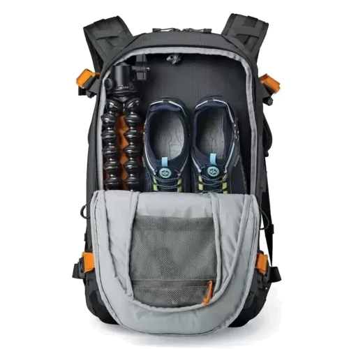 Lowepro Whistler BP 350 AW (LP36896-PWW): Отдел для ноутбука 25 x 2 x 38 см